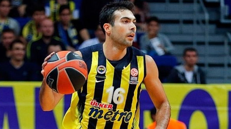 Τραυματίστηκε ο Σλούκας