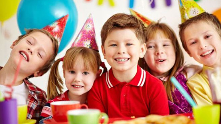 Πώς θα διοργανώσετε έξυπνα ένα παιδικό πάρτι