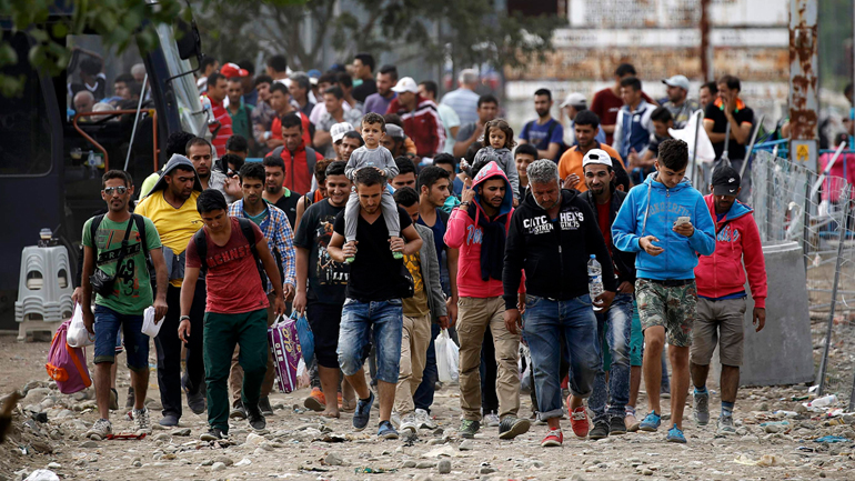 Αδειάζουν τα κέντρα φιλοξενίας στα νησιά