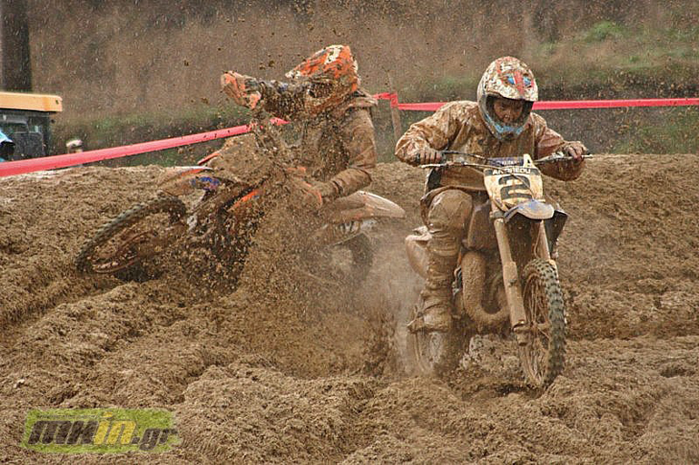 Σφαγή... στη λάσπη!