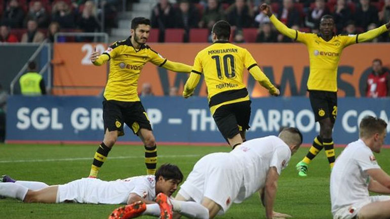 Νίκη με ανατροπή για την Ντόρτμουντ