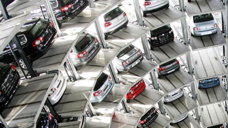 Πωλούσε αυτοκίνητα που είχε υπεξαιρέσει από εταιρείες εκμίσθωσης