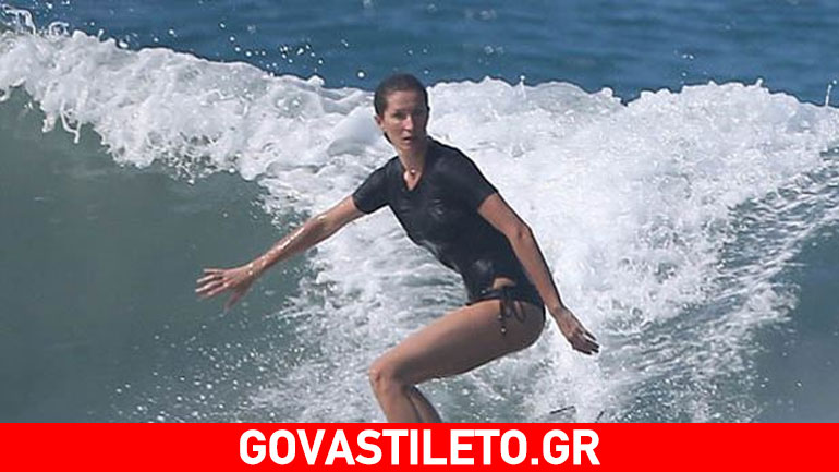 Gisele: Δαμάζει τα κύματα και μαγνητίζει τα βλέμματα!