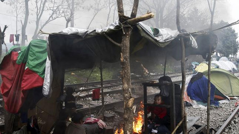 Κινητές πολυκλινικές για τους πρόσφυγες στην Ελλάδα