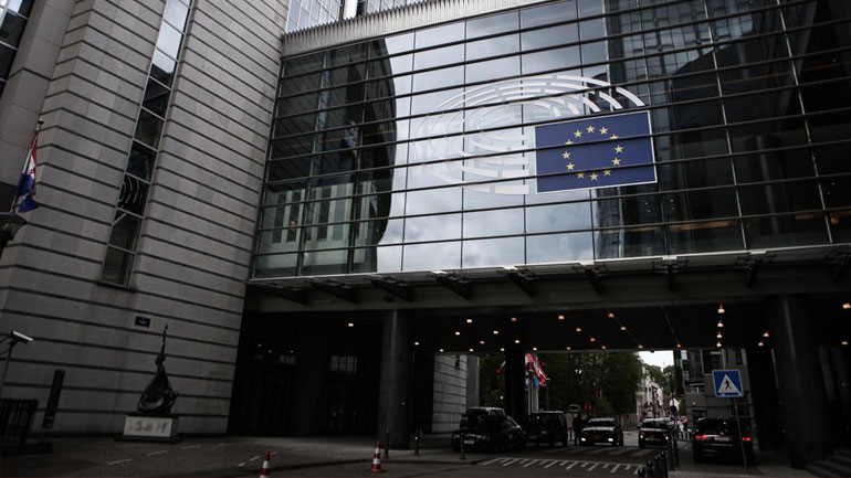 Ασφαλείς στο κτήριο του Ευρωκοινοβουλίου οι Έλληνες μαθητές από την Ευρυτανία