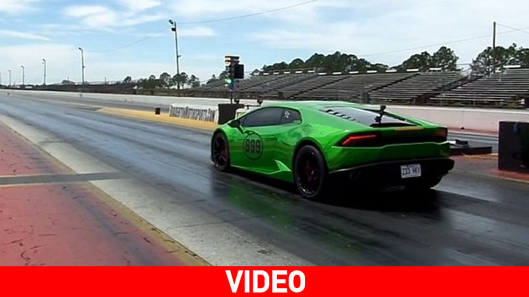 Lamborghini βάζει φωτιά στην άσφαλτο!