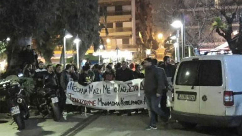 Ένταση μεταξύ στελεχών του ΣΥΡΙΖΑ και της ΛΑΕ πριν από ομιλία του Παππά