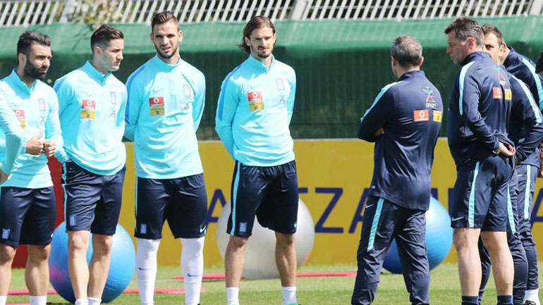 Συνάντηση Σκίμπε με τους προπονητές των ομάδων της Super League στις 30/3