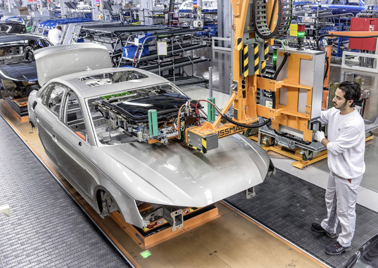 Οι σκληρές δουλειές γίνονται από τα ρομπότ... 