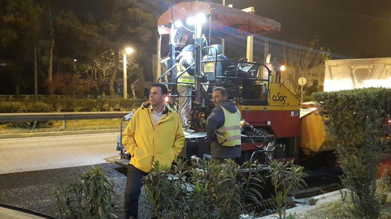 Εργασίες ασφαλτόστρωσης της Περιφέρειας Αττικής στη Λεωφ. Κηφισίας