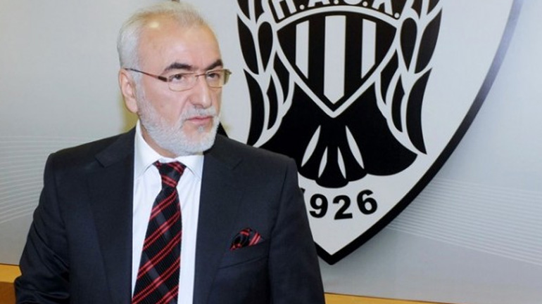 «Να διοργανώσουμε ένα ανεπίσημο δείπνο»