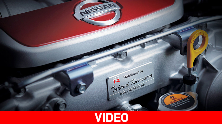 Στο χέρι το πανίσχυρο μοτέρ του GT-R