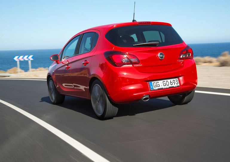 Αυτό είναι το 5θυρο Opel Corsa...