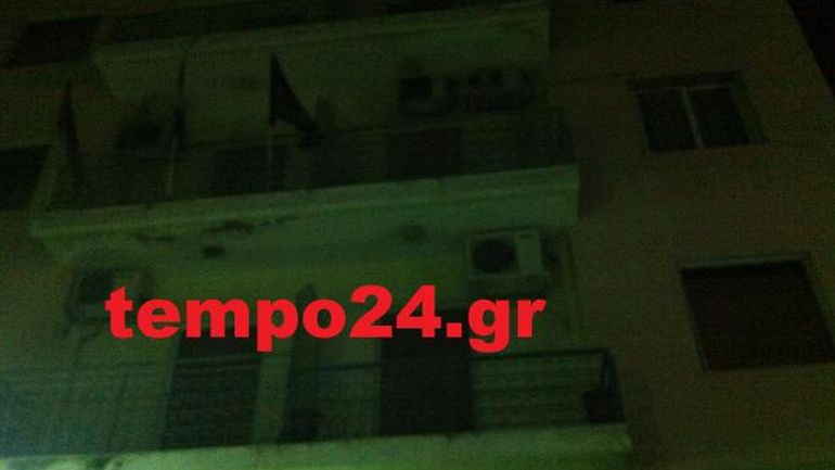 Πάτρα: Έγραψαν συνθήματα στο κτήριο που στεγάζονται τα γραφεία της Χρυσής Αυγής