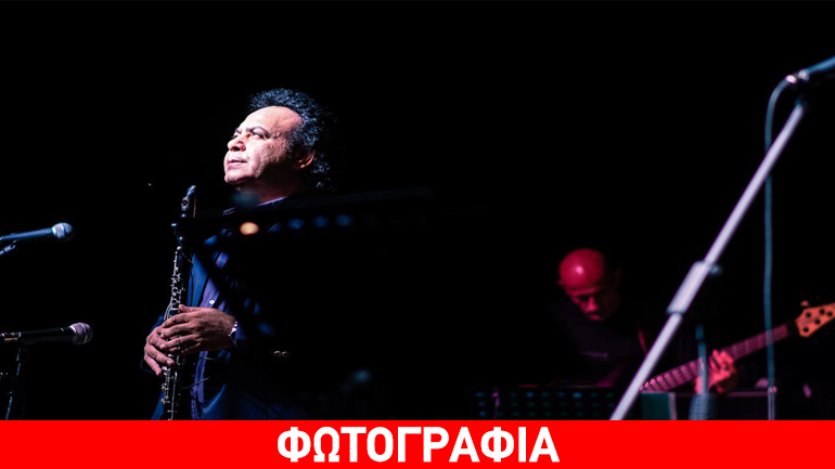 O Βασίλης Σαλέας στο Half Note