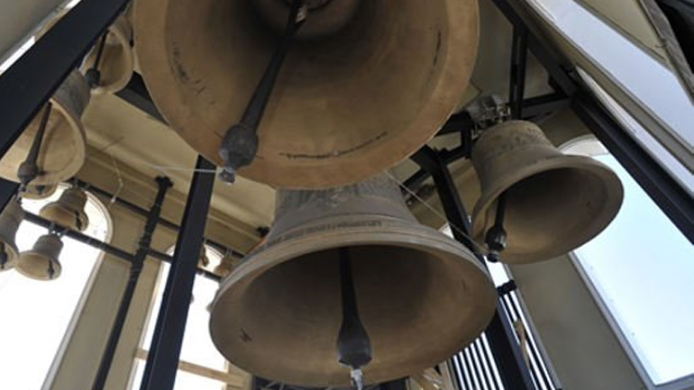 Γιατί θα ηχήσουν ταυτόχρονα οι καμπάνες σε Μυτιλήνη και Βερολίνο;