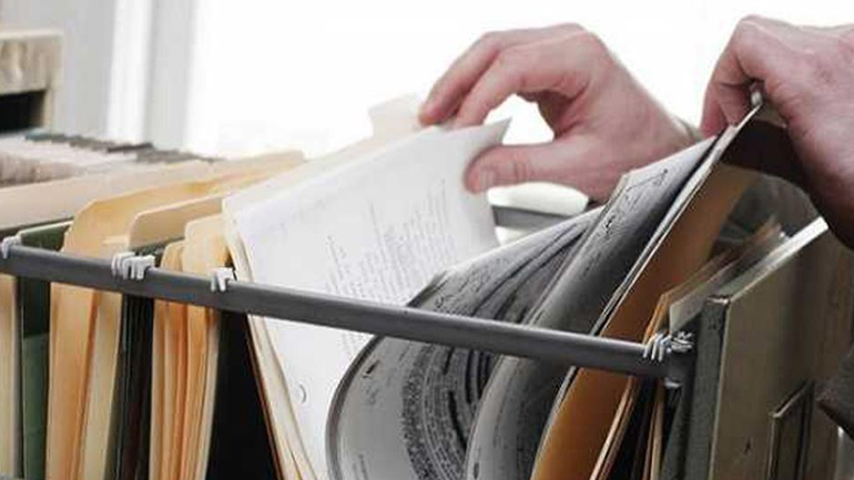 Συνεχίζουν την αποχή οι συμβολαιογράφοι