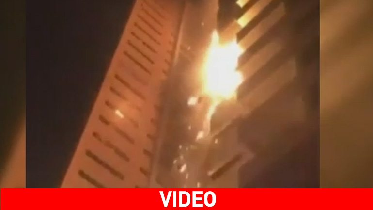 Ξέσπασε φωτιά σε πύργο στα Εμιράτα