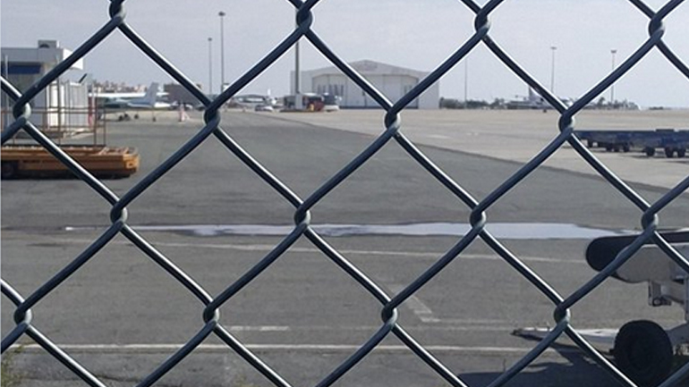 Λάρνακα: Τρεις πτήσεις άλλαξαν πορεία μετά την αεροπειρατεία