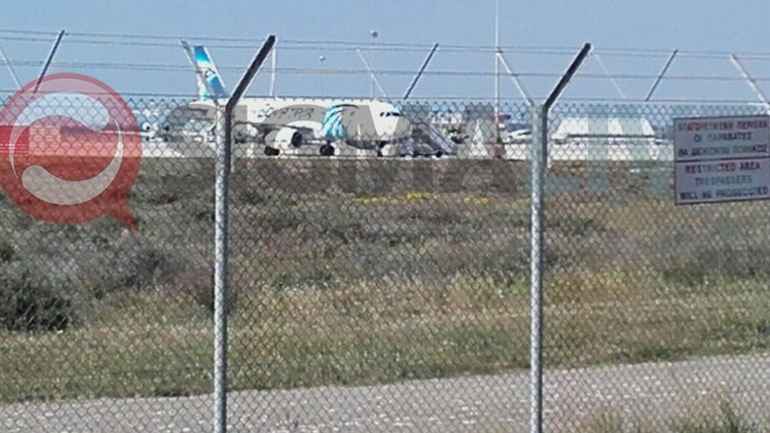 Αεροπειρατεία για τα μάτια μιας γυναίκας;