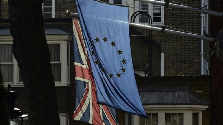 Το δημοψήφισμα για την παραμονή της Βρετανίας στην ΕΕ μπορεί να οδηγήσει σε αύξηση των επιτοκίων