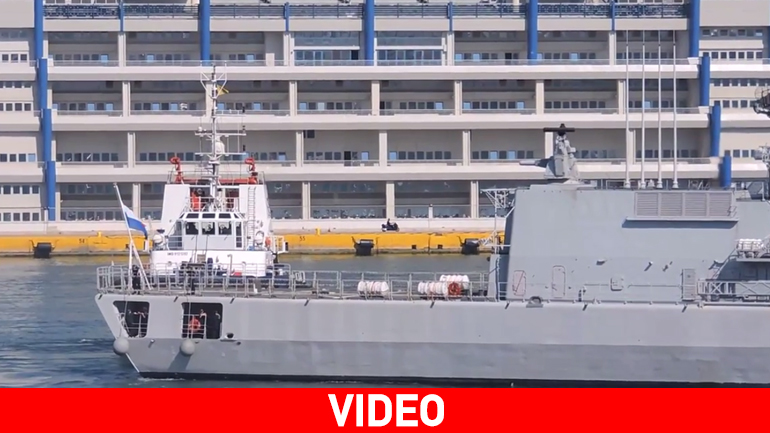 Απόπλους της ολλανδικής φρεγάτας HLMNS VAN AMSTEL από τον Πειραιά