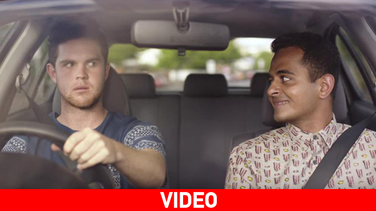 Εκπληκτικό σποτ για τη χρήση του τηλεφώνου κατά την οδήγηση