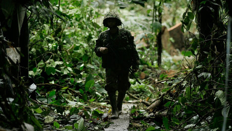 Σαν ταινία: Κολομβιανός στρατιώτης επιβίωσε μόνος για 3 εβδομάδες στην άγρια ζούγκλα