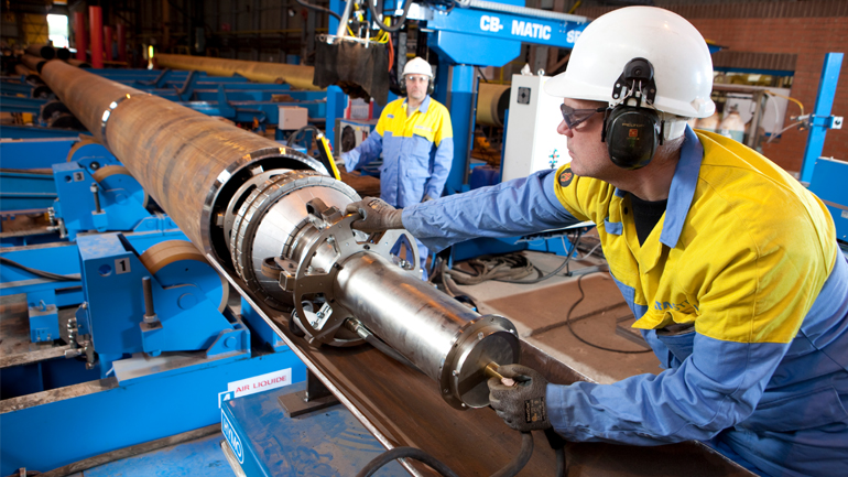 Βρετανία: Ο όμιλος χαλυβουργίας «Tata Steel» πωλεί τη θυγατρική του