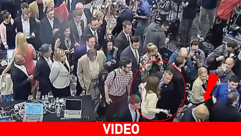 Συνεργάτης του Τραμπ κατηγορείται για βιαιοπραγία κατά δημοσιογράφου