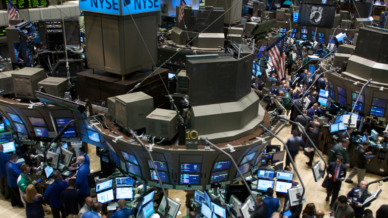 Οριακές μεταβολές στη Wall Street