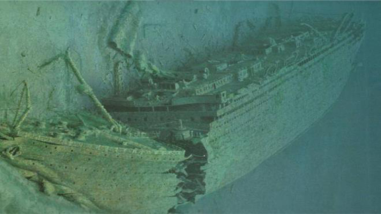 Τέρενς Κουίκ:  «To νησί της Τζιάς θα μπορούσε να γίνει ένα διεθνούς φήμης καταδυτικό κέντρο»