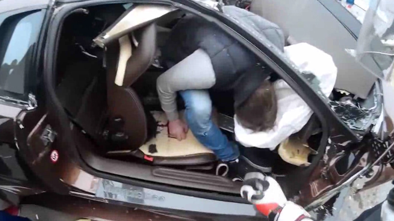 Η ταχύτητα σε κατοικημένη περιοχή οδήγησε στο θάνατο δύο άτυχους νέους...