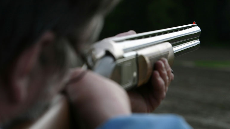 Πήλιο: Πυροβόλησε τη γυναίκα του και σκότωσε τον εραστή της