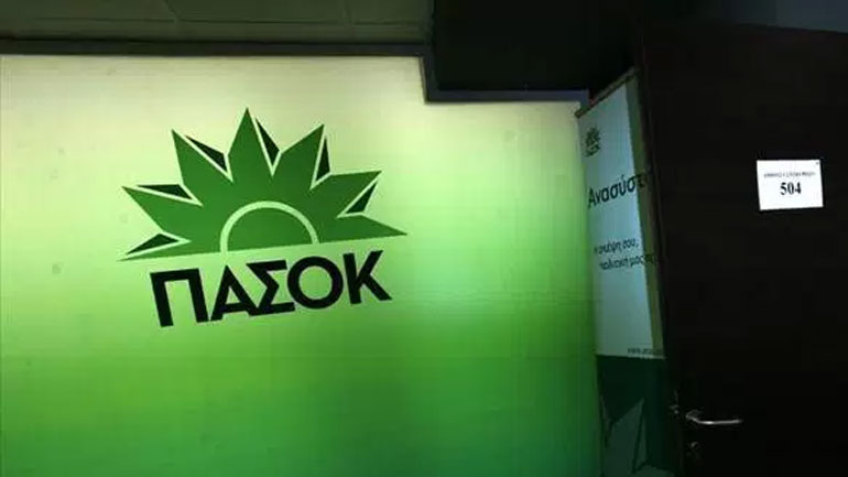 ΠΑΣΟΚ: «Είναι και ακατάλληλοι και αμετανόητοι, άκρως επικίνδυνοι»