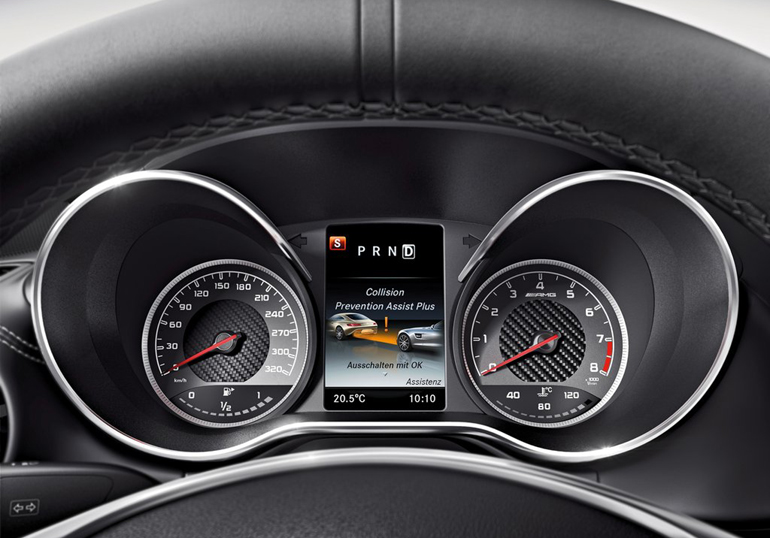 Ο πίνακας οργάνων. Το κοντέρ σχεδόν τερματίζει....