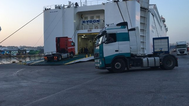 Στον Πειραιά το Καραβάνι Αλληλεγγύης στους πρόσφυγες