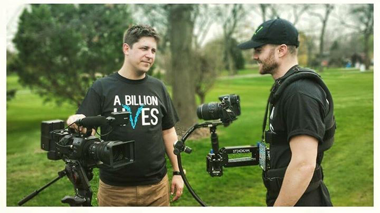 Στις 11/5/2016 στη Νέα Ζηλανδία η παγκόσμια πρεμιέρα του ντοκιμαντέρ για το κάπνισμα «Ένα Δισεκατομμύριο Ζωές»