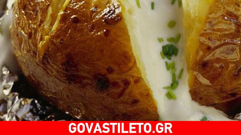 Γεμιστές πατάτες με μανιτάρια και έμενταλ