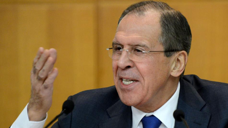 Λαβρόφ: Η Ρωσία στηρίζει τις ειρηνευτικές συνομιλίες για τη Συρία