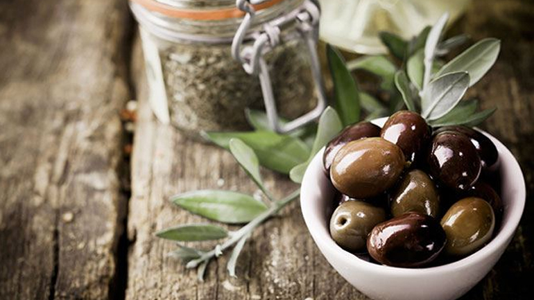 Νηστεία: Κάνει καλό στην υγεία ή όχι;