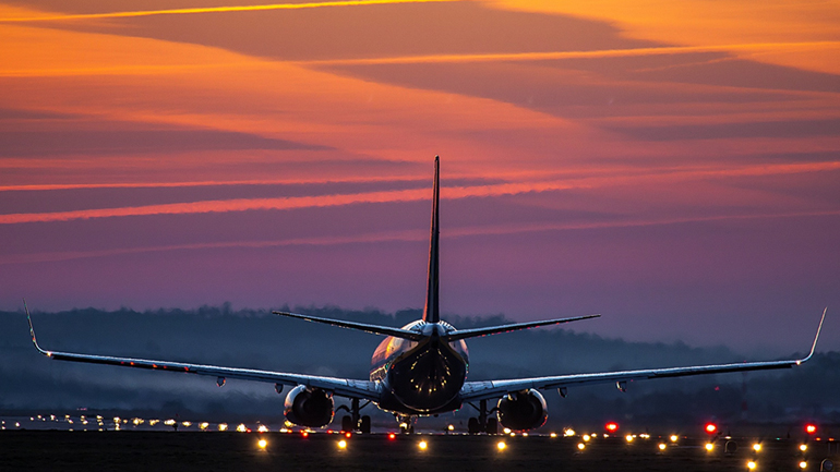 Στους Γερμανούς τα αεροδρόμια
