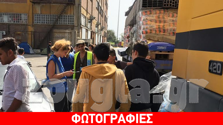 Πειραιάς: Παραλίγο να γεμίσει αλεύρι το οδόστρωμα