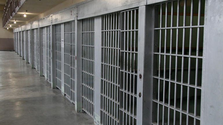 Βολιβία: Κρατούμενος σκότωσε και έθαψε τη γυναίκα του στο κελί του