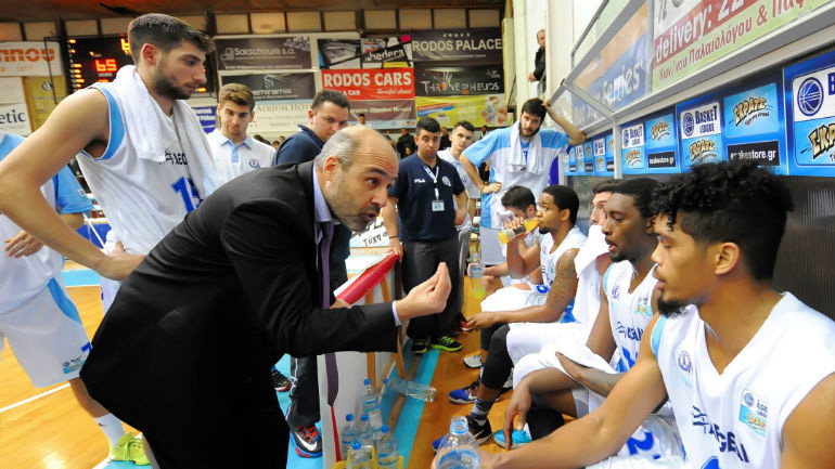 Έμεινε στη Ρόδο λόγω κακοκαιρίας ο Κολοσσός