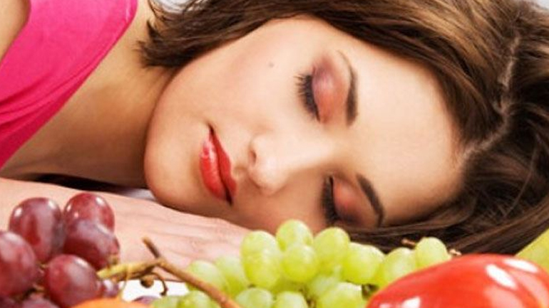 Θεραπεύστε τους πόνους με τη διατροφή: Πέντε τροφές για πέντε κοινούς πόνους!