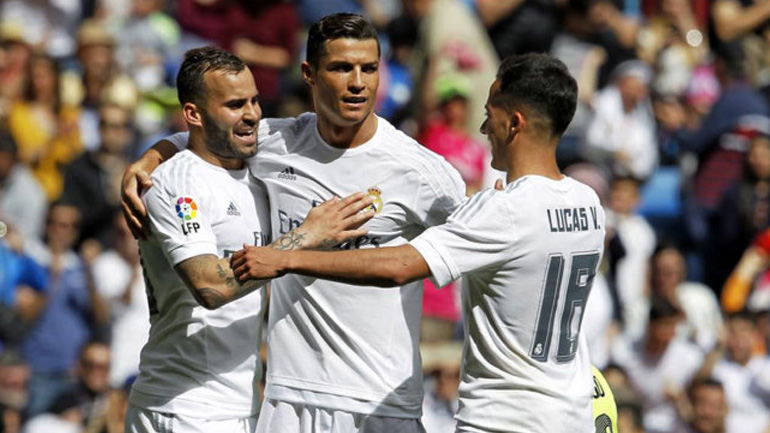 Άνετα η Ρεάλ, 4-0 την Εϊμπάρ