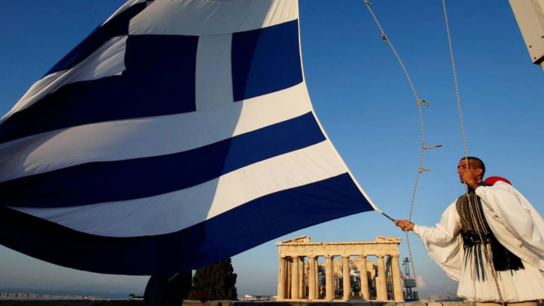 Έρευνα: Εκβιαστική κρίνουν τη στάση του ΔΝΤ οι Έλληνες