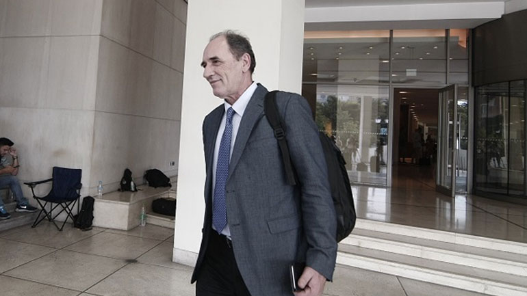 Συνεχίζονται οι διαπραγματεύσεις και το απόγευμα Συνεχίζονται οι διαπραγματεύσεις και το απόγευμα