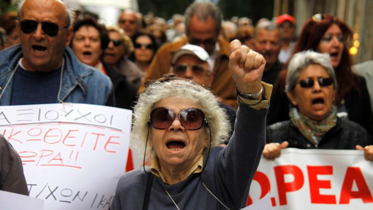 Διασφαλίστηκαν κύριες συντάξεις και η εθνική στα… 384 ευρώ Διασφαλίστηκαν κύριες συντάξεις και η εθνική στα… 384 ευρώ